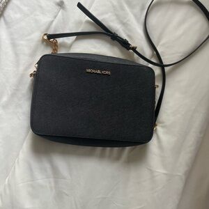 KORS Michael Kors Black Crossbody Bag Sleek Design